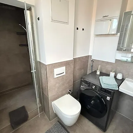 Pfa-stadtwohnung, Schoen Gelegen, Voll Ausgestattet Apartament Hanower