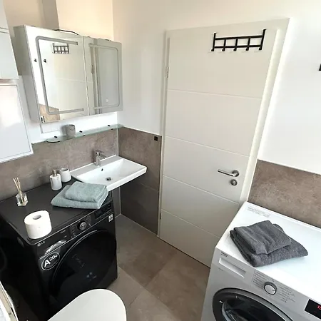 Pfa-stadtwohnung, Schallschutzfenster, Netflix, 24h Selfcheckin Apartamento *